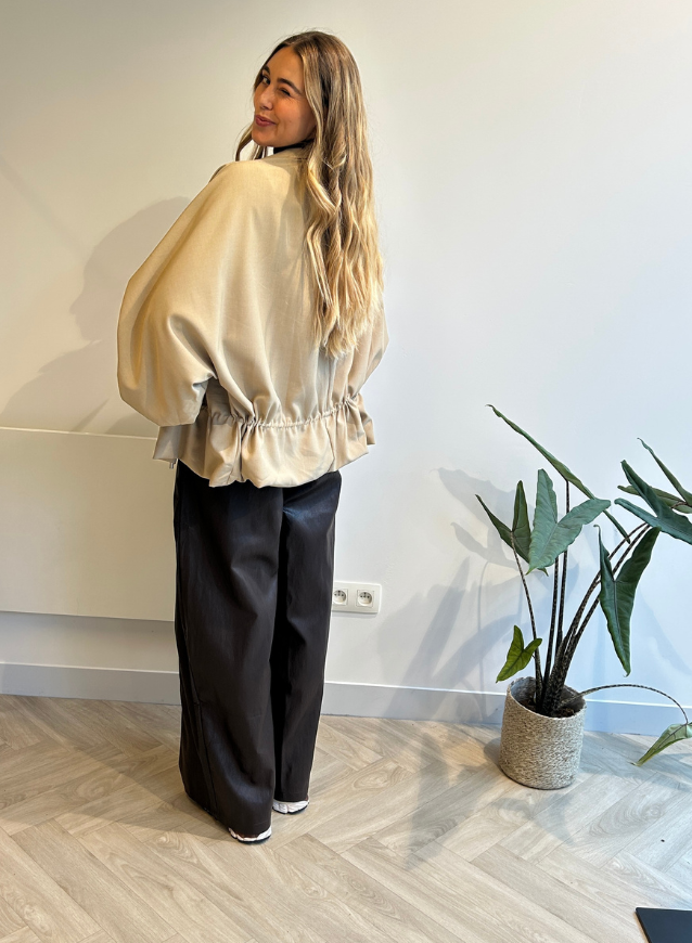 CARO - Jasje Camel