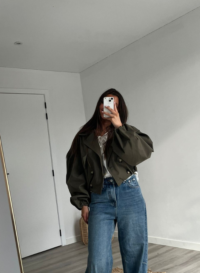 AMANI - Trenchcoat Kaki