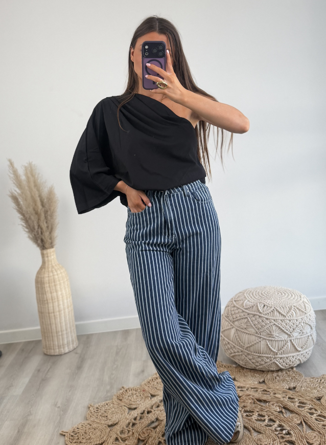 One Shoulder Top Black