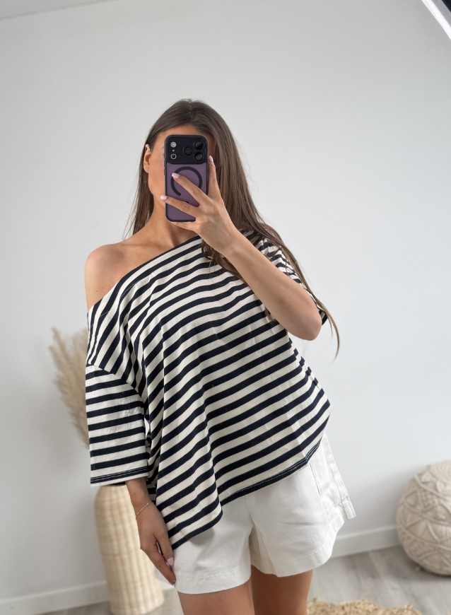 Off shoulder Top Marine