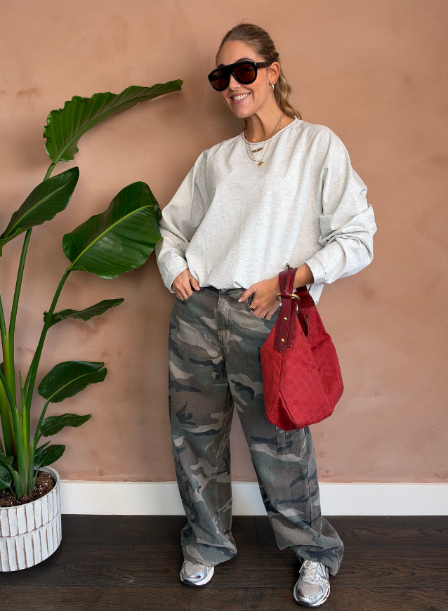 LOLA - Longsleeve Grijs