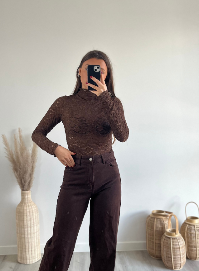 LILY - Bruine Lace top
