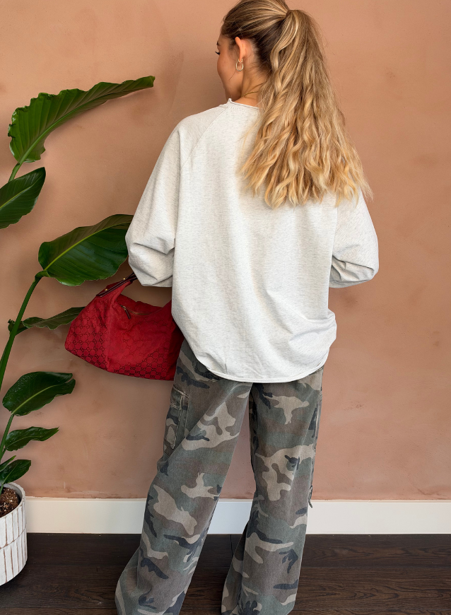 LOLA - Longsleeve Grijs