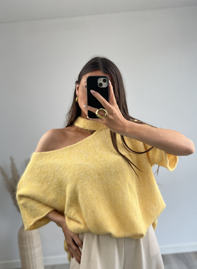 Off- Shoulder knit Geel