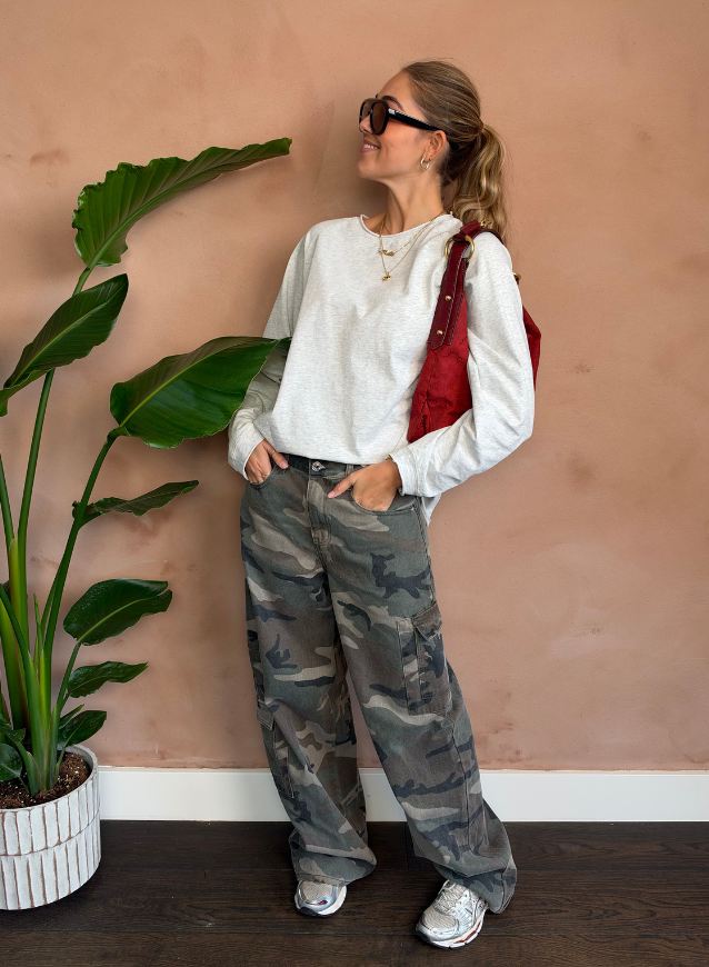 LOLA - Longsleeve Grijs