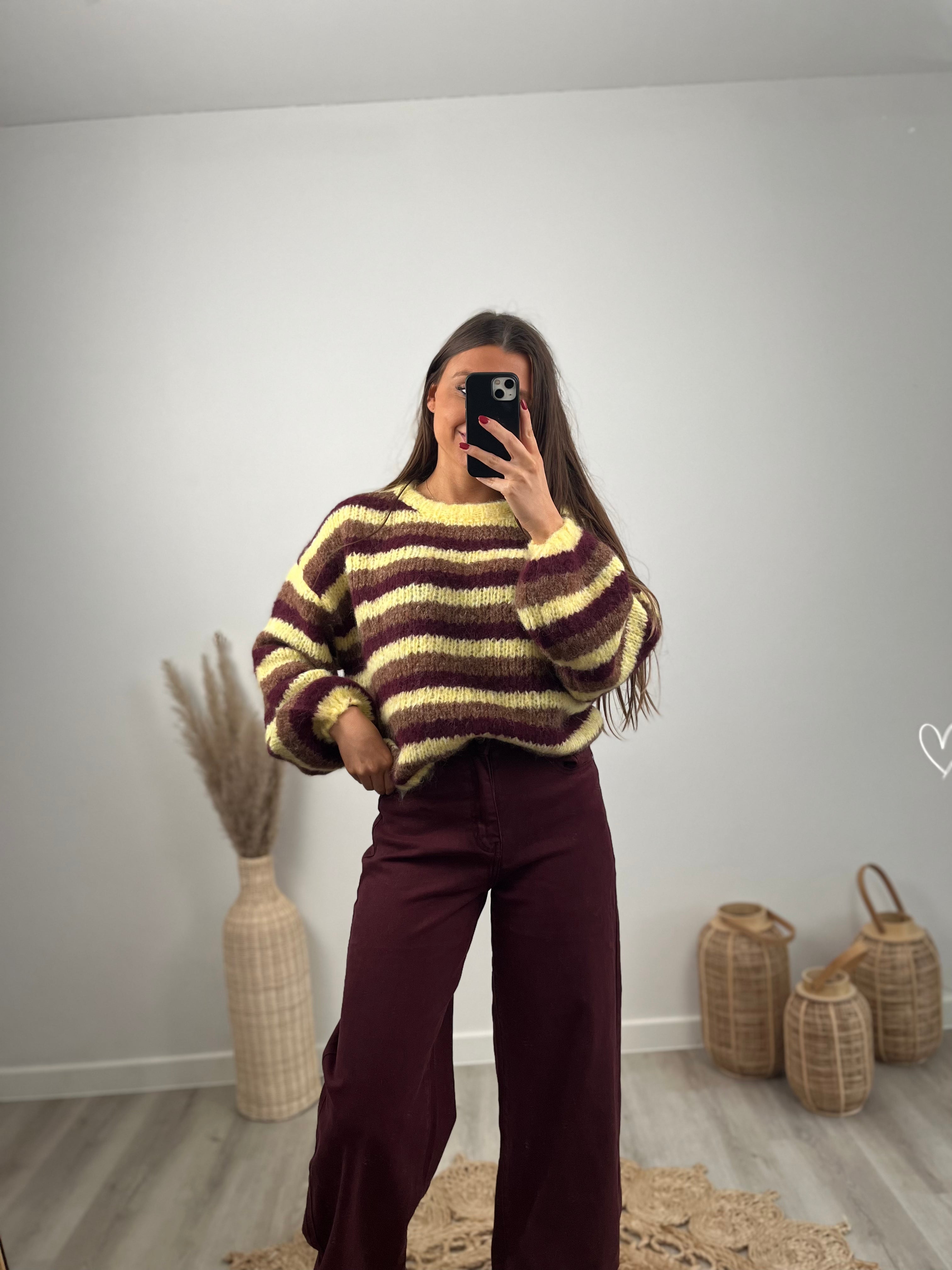 LUNA - Bordeaux Jeans