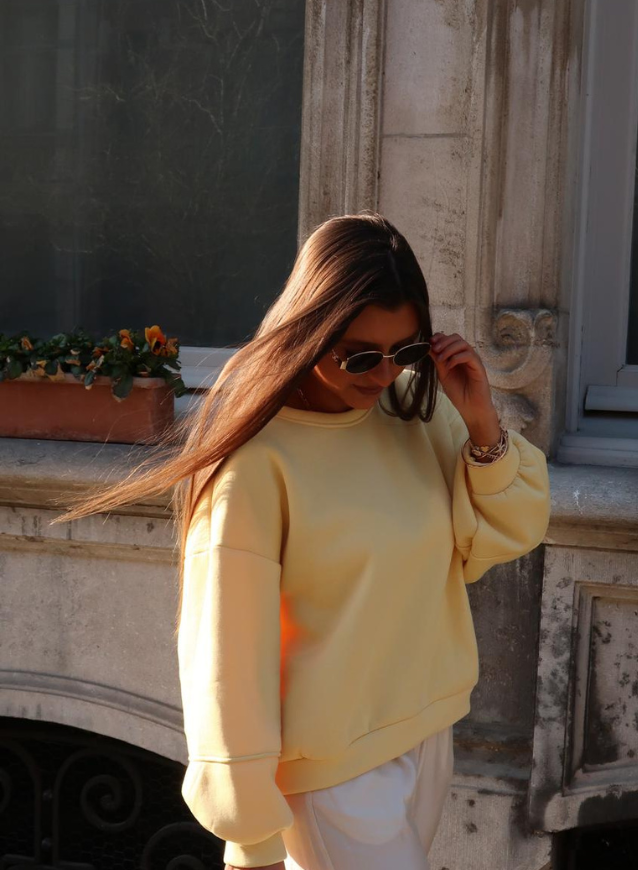 CHARLIE - Pastel Yellow Sweater