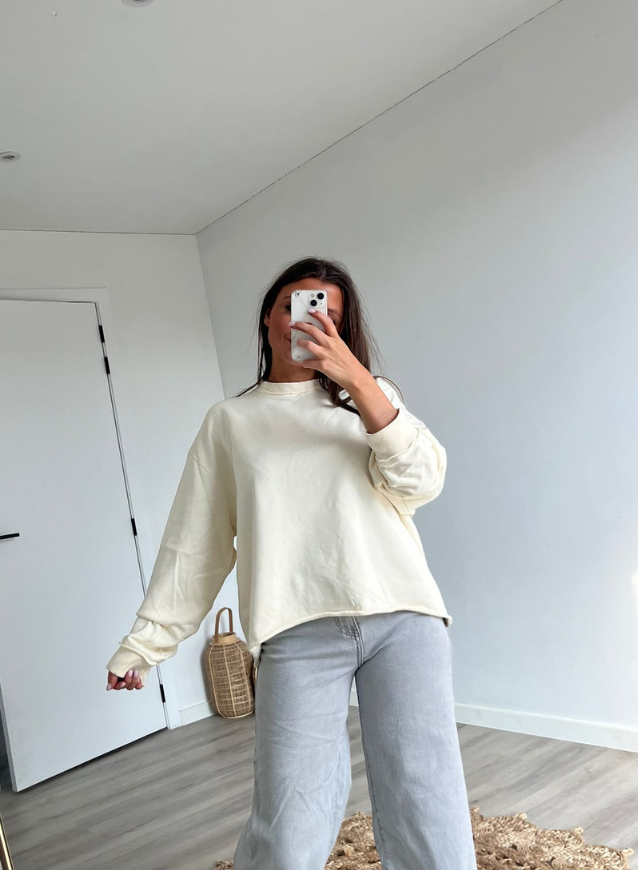 LYNN - Cream sweater