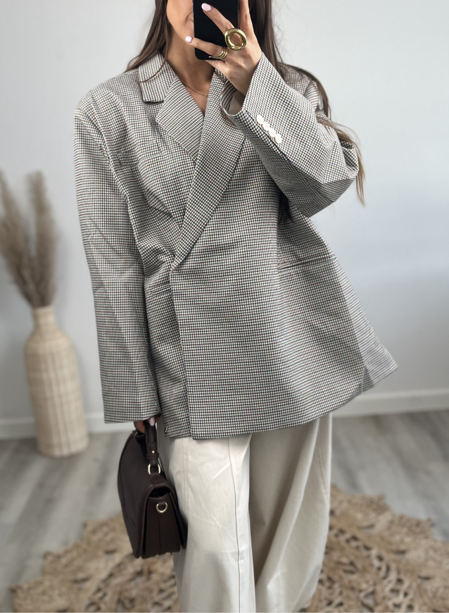 MIRA - Oversized Blazer touch of Green