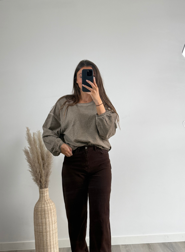 MILA - Washed Sweater  Taupe