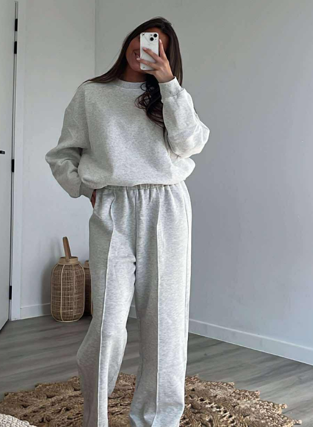 LIEKE - Sweater