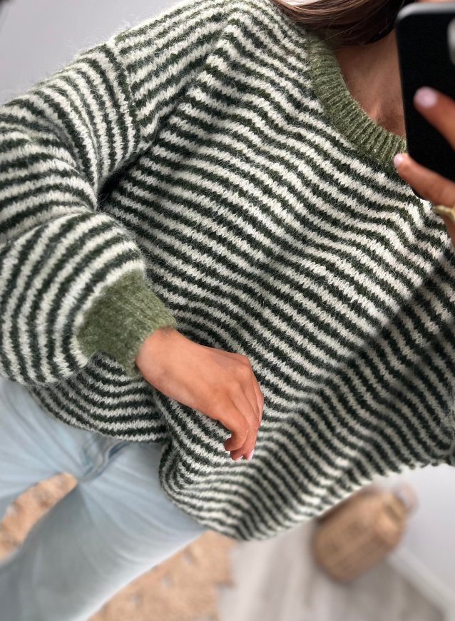 YARA - Trui Olijfgroen