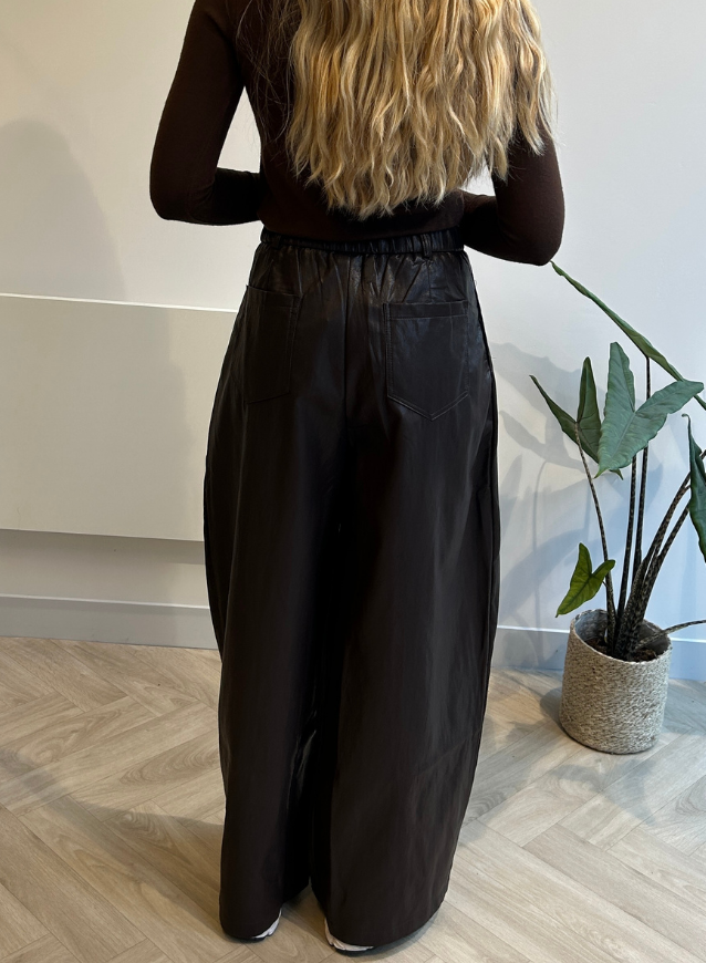 JOJO - PU broek Choco