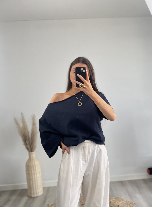 ELLI - Off- Shoulder Marine