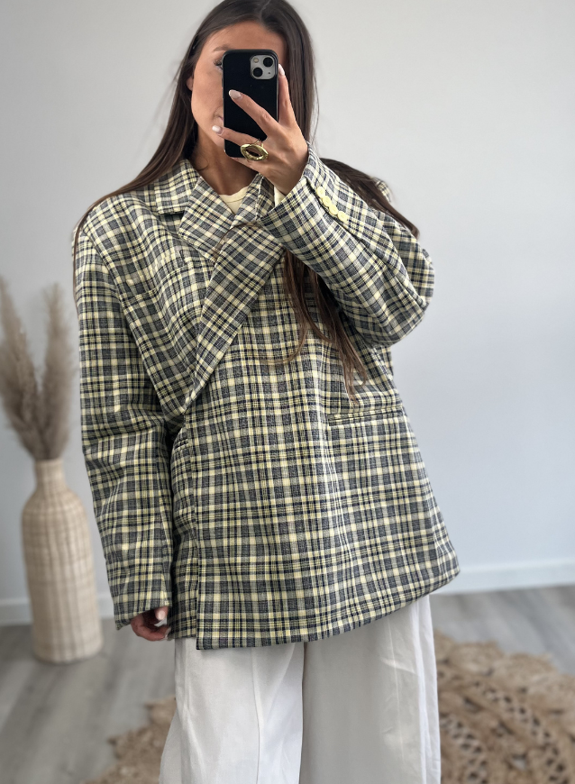 MIRA - Oversized Blazer Yellow