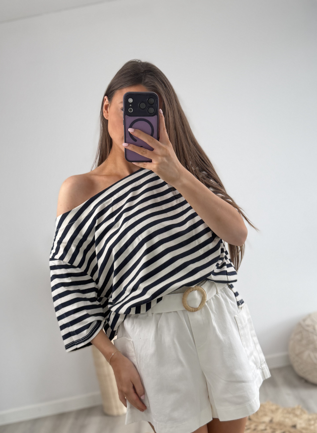 Off shoulder Top Marine
