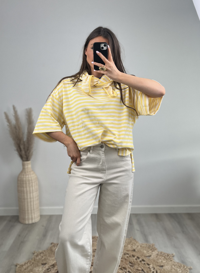 BEA - Shirt Geel incl. sjaaltje