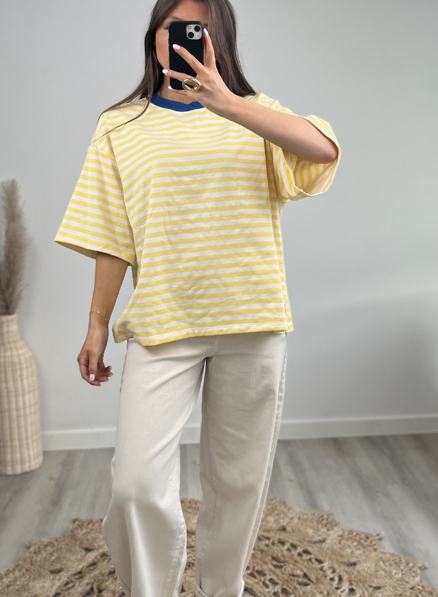 BEA - Shirt Geel incl. sjaaltje