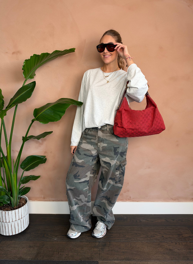 LOLA - Longsleeve Grijs