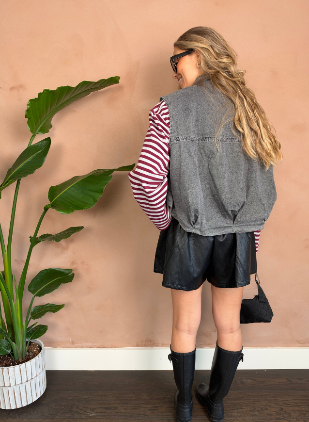 JODIE - PU short Zwart