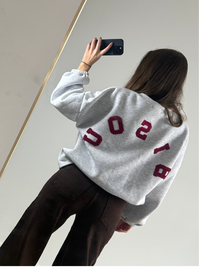 BISOU trui (PRE- ORDER: verzending 8/12!)