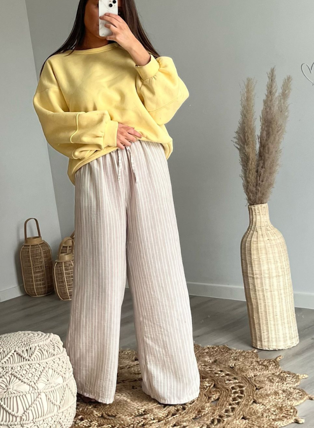 CHARLIE - Pastel Yellow Sweater