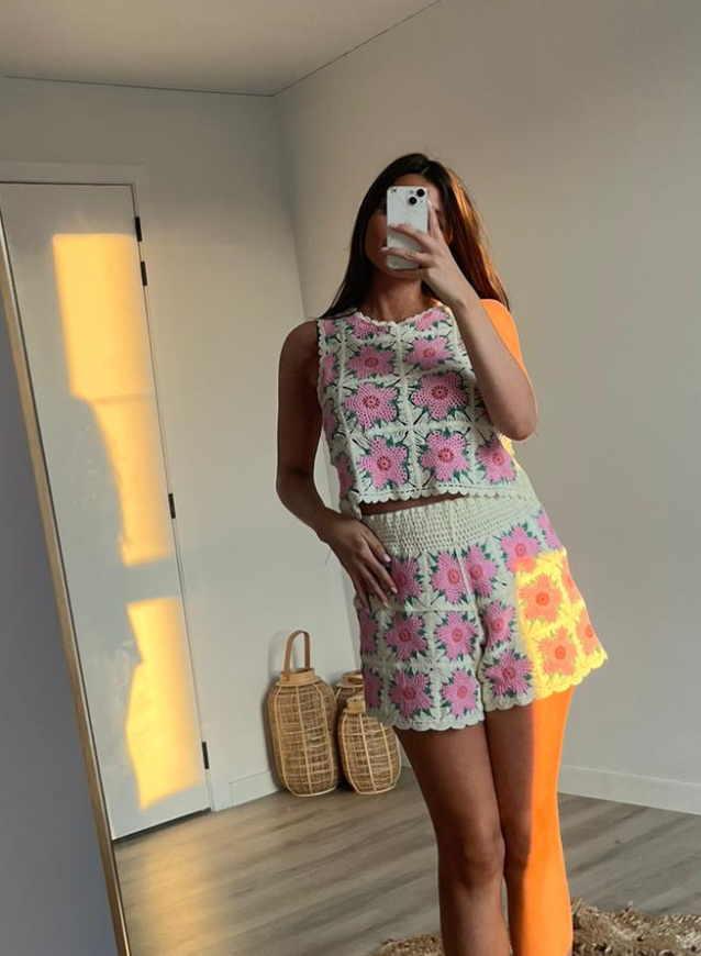 MILA - Crochet Topje