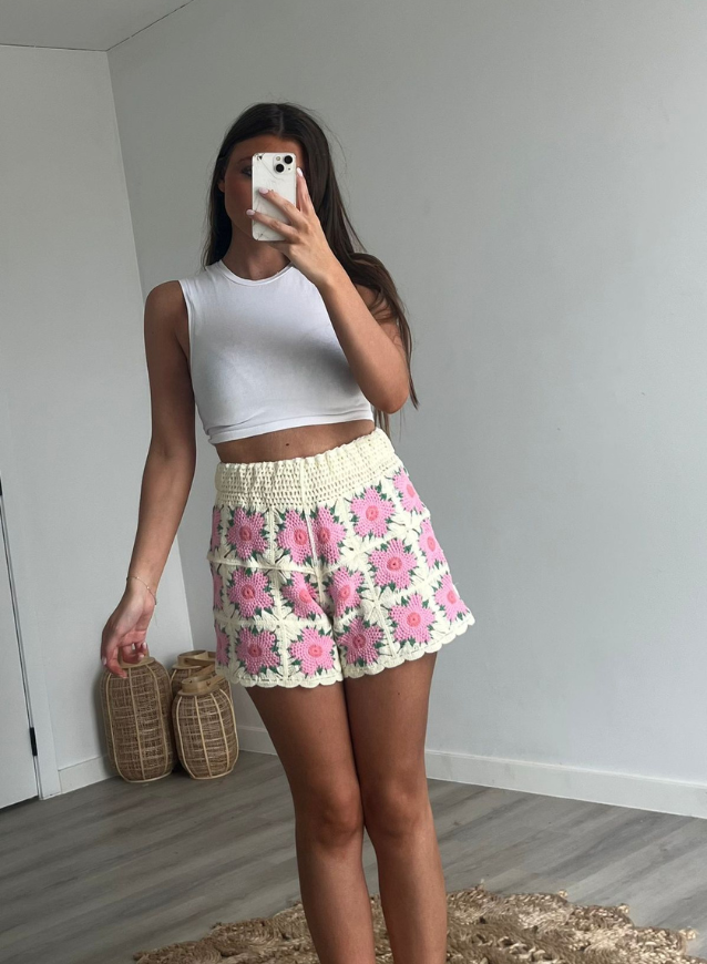 MILA - Crochet shortje