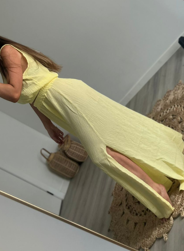 JULIA - Set Geel